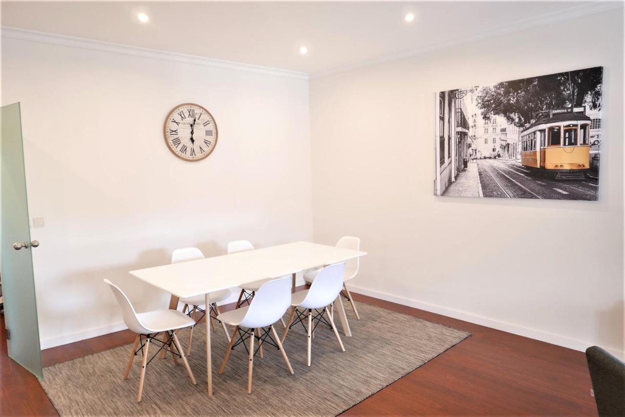 Apartamento Charm City Center Apt 140M2 & Free Parking Braga Exterior foto